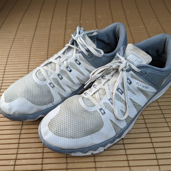 Nike Free Trainer 5.0 V6 White Dove Grey Running Flywire Sz 11.5 Mens 719922-110 - Picture 1 of 9